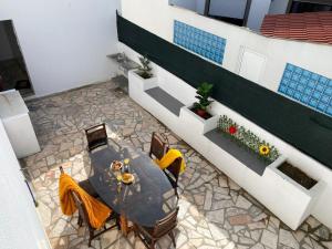 Private Villa 4 BR&patio - 3 mins from Beach&Surf