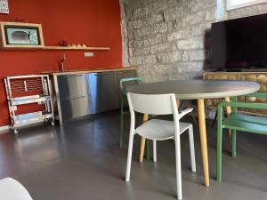 Loft Favoloso con piscina img11