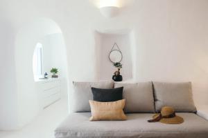 Nykteri by A Terre Cave Villas