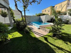 Loft Favoloso con piscina img16