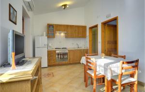 Stunning Apartment In Rakalj With 1 Bedrooms And Wifi