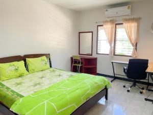 1BR Family Home near Bangtoa Beach