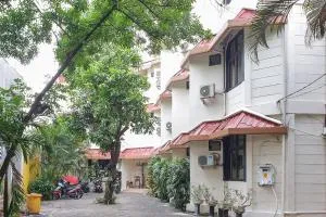 Graha Ara Homestay Syariah RSUD Dr Soetomo Surabaya Mitra RedDoorz - Plosobegem