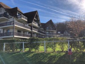 Appartements Rez de jardin sur les hauteurs de Trouville 