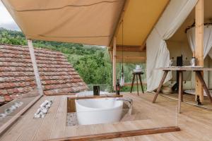 Zaluka Urban Glamping