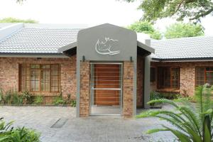 Rhino Coast Guesthouse