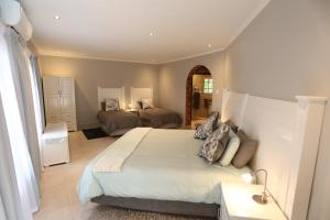 Rhino Coast Guesthouse