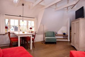 Weidemannhaus Wohnung 7 "Anthroposophie"