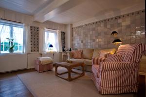 Weidemannhaus Wohnung 2 "Atelier"