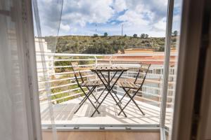 Spacious Beach Flat in Costa Caparica by Soulplaces