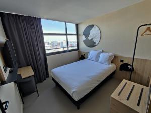 Hotels B&B HOTEL La Rochelle Centre Les Minimes : photos des chambres