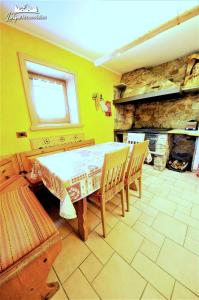 Baita Hanzel & Gretel by Livigno Accomodation