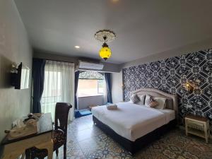 Sridonchai Heritage, Night Bazaar Chiang Mai