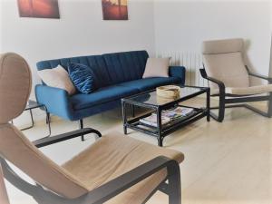 Blue Serena - Top floor overlooking the nature