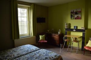 Double or Twin Room with Private Bathroom room in B&B La Place Verte