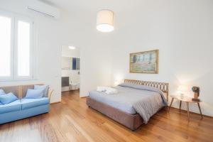 Right House Splendid Harbour View img22