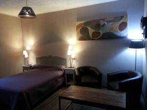 Hotels L' Oustaloun : photos des chambres
