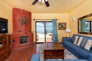 Villas Paradise 19 by Kivoya