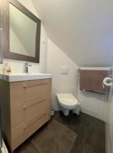 Charmant studio tout confort Cesson Sévigné .