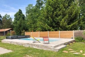 Maisons de vacances Modern family house with a furnished terrace swimming pool and parking : photos des chambres