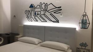 Twin Room with Private External Bathroom room in Hostal Misericordia