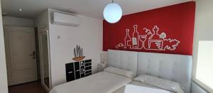 Twin Room with Private Bathroom room in Hostal Pozo