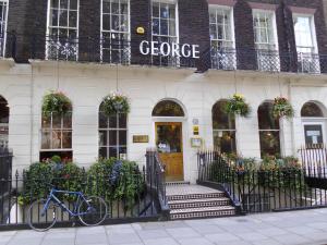 George Hotel hotel, 
London, United Kingdom.
The photo picture quality can be
variable. We apologize if the
quality is of an unacceptable
level.
