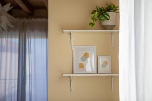 Casa con ampio terrazzo, vista lago e giardino