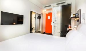 Hotels Libertel Canal Saint Martin : photos des chambres