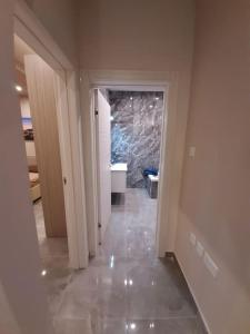 Ocean Blue Apt4 luxurious, modern Apt at Zonqor Pt