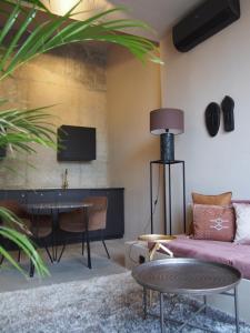 SUITES 9 MALAGA, three unique suites with private plunge pool