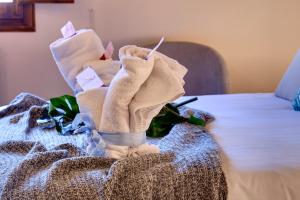 Woodie Apartment by Mamo Florence