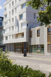 Hotels Neho Suites Porte de Geneve - Gare Annemasse : photos des chambres