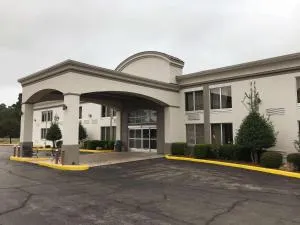 Studio 6 Suites Tupelo, MS - Corinth