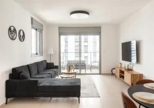 O&O Group-Fresh 3BR APT 32 Floor Sea View Tower - 3-star hotels in Bat Yam