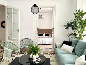 Victoria Site-Luxury Center