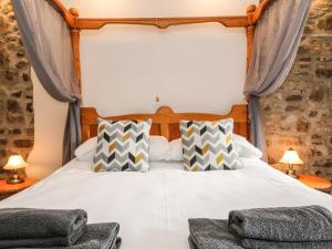 Honey Bee Cottage