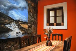 Casa de Artista en el centro de Chacras de Coria