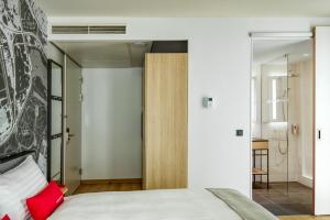 IntercityHotel Amsterdam Schiphol Airport