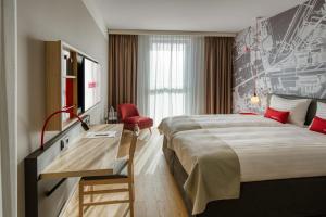 IntercityHotel Amsterdam Schiphol Airport
