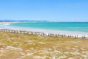 Colours of the Sea - Main house