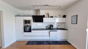 Modern Sea View Penthouse - on the Beach