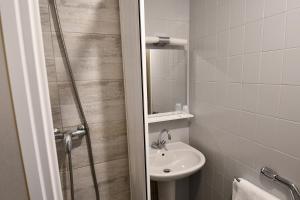 Hotels Le Pasteur : photos des chambres