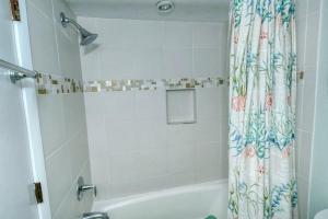 LaPlaya 201C Breathtaking Gulf panorama from this corner end unit with a private stairway to the beach