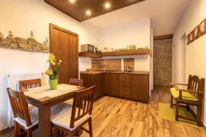 Juhar Apartmanház - Balatonberény