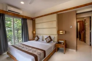 Home2 Suites and Service Apartments, Mumbai Airport - Kurla West