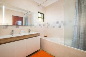 Villa Sequeira - Private Pool - Free WIFI - BY BEDZY