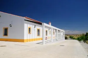 Corvos e Cadavais - Aldeia dos Fernandes