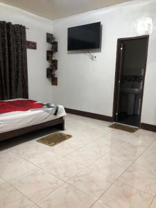15pax-2minutes to Vigan-Rose and Fer Transient-2 Bedroom House