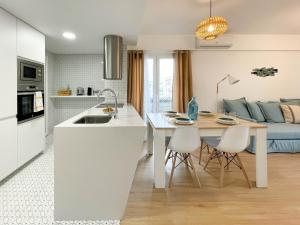 Piso en primera línea con vistas al Castillo